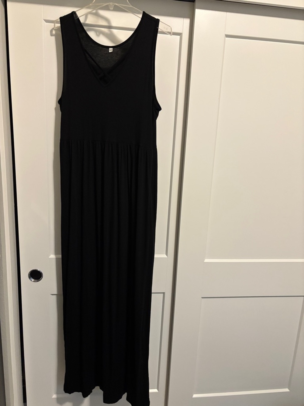 Black Sleeveless V-Neck Maxi Dress - Classic w/ criss cross front & pockets